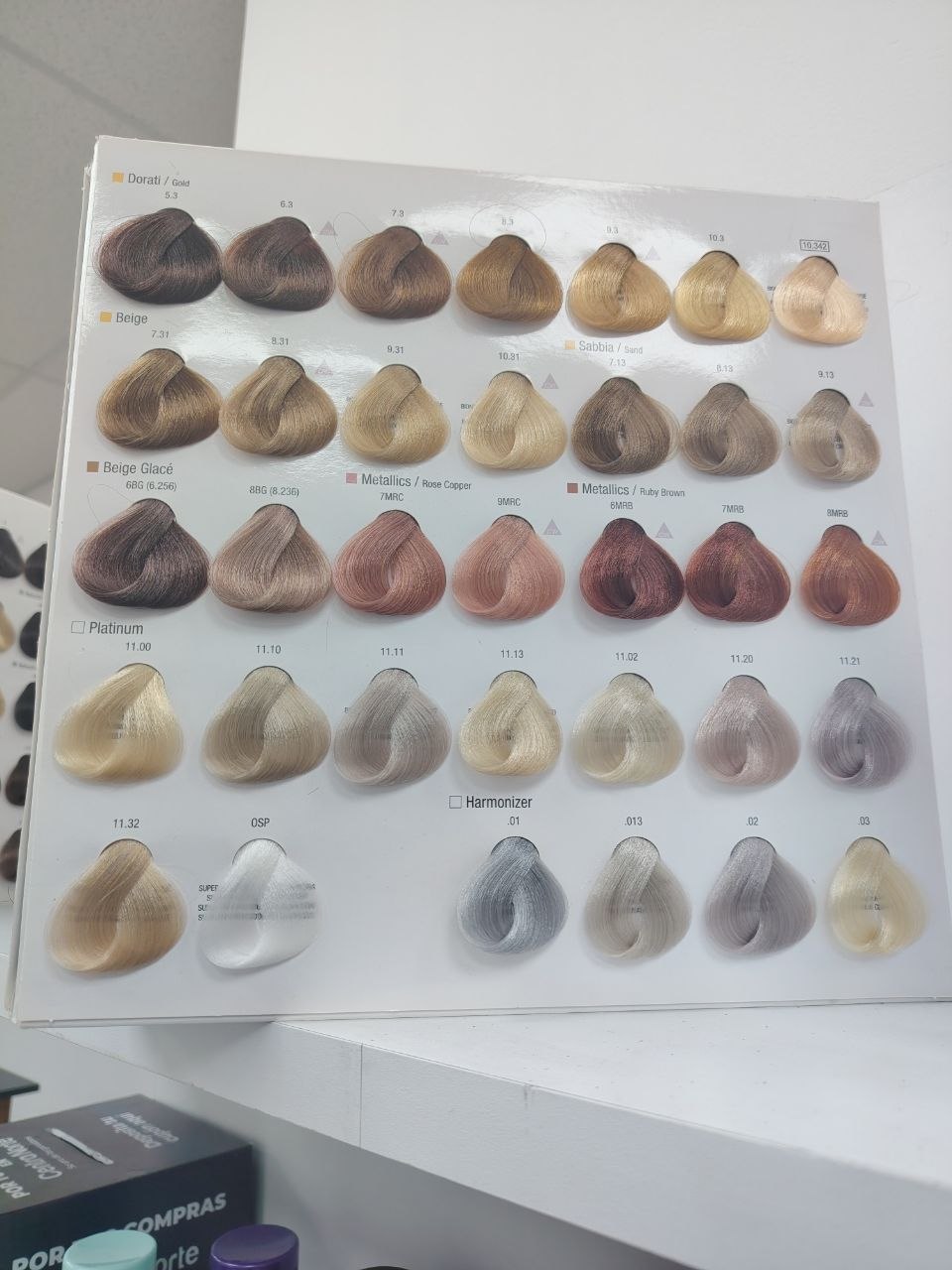 Cartilla de color profesional - tonos dorados y beige
